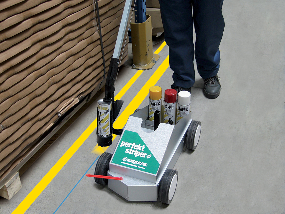 TRAZADORA DE LÍNEAS STRIPER 1 Ampere Aerosoles Técnicos y Pintura